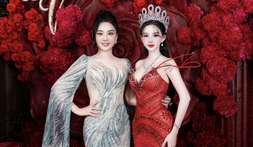 “Công chúa” Lâm Khánh Chi khoe nhan sắc rạng rỡ tại sinh nhật triệu đô của Kiều Vũ