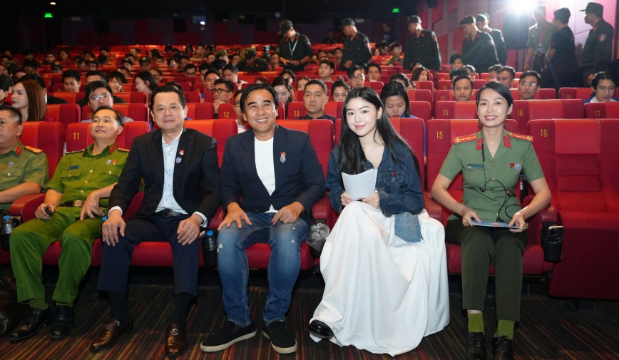 Công an TP.HCM ra mắt series podcast “Giải mã - Break the Trap”, bóc trần những “chiếc bẫy” ma túy trên không gian mạng