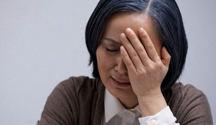 Con gái vụng về khi làm dâu lại giỏi giang thấy rõ, mẹ mừng rơi nước mắt hỏi 'bí quyết' bà thông gia