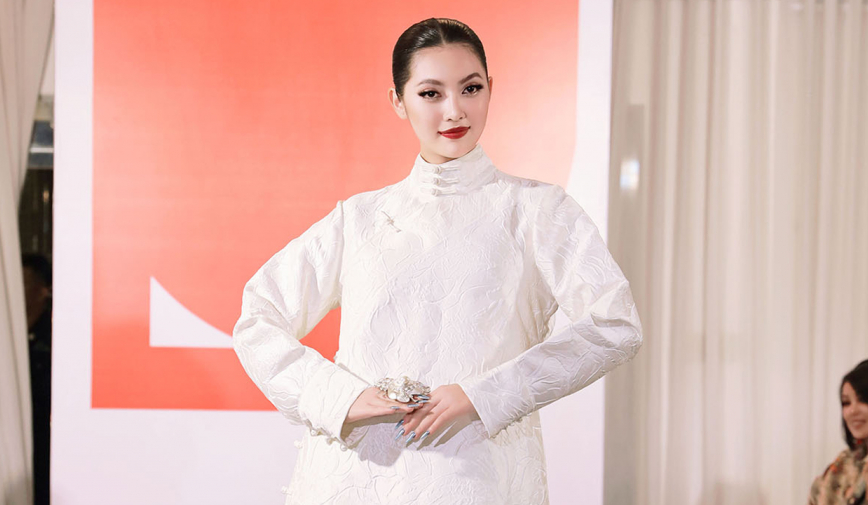 Hoa hậu Đại Dương Thu Uyên tự tin diễn vedette tại 'Chu & Chung Fashion Show'