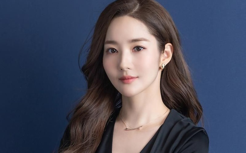 Park Min Young bị điều tra, cấm xuất cảnh khỏi Hàn Quốc sau khi bạn trai cũ bị bắt