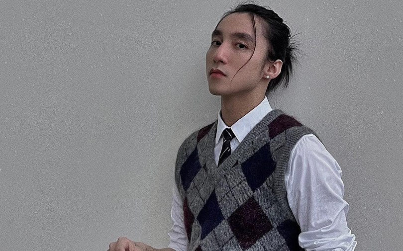 Sơn Tùng M-TP thu bao nhiêu tiền trên kênh Youtube sau 1 năm vướng những lùm xùm?