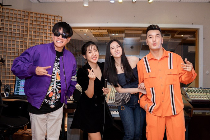 Ưng Hoàng Phúc bảnh bao hội tụ dàn sao chuẩn bị cho liveshow “Khoảng trời thanh xuân' kỷ niệm 20 năm ca hát