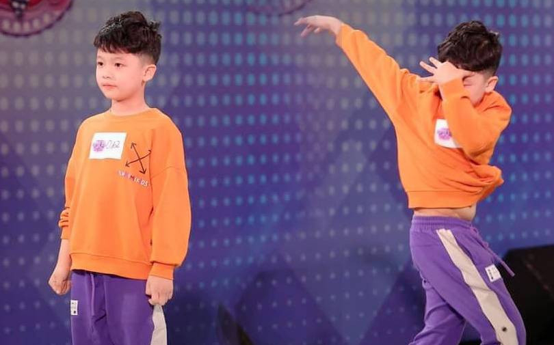 Thí sinh có màn nhảy cực ấn tượng trước ban giám khảo chương trình “Super Idol Kids”