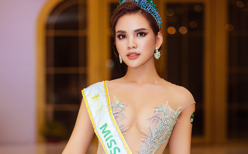 Nối gót H’Hen Niê, cô gái dân tộc H Cúc ÊBan đăng quang Miss Eco Vietnam 2022