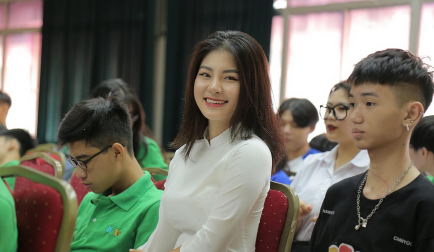 Nguyễn Thủy Tiên - “Khó khăn là cơ hội và dường như cơ hội chỉ xuất hiện vào thời điểm khó khăn”