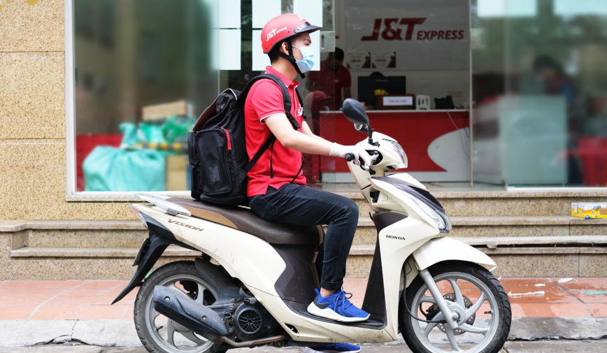 J&T Express cam kết chất lượng của “bộ ba” dịch vụ giao hàng
