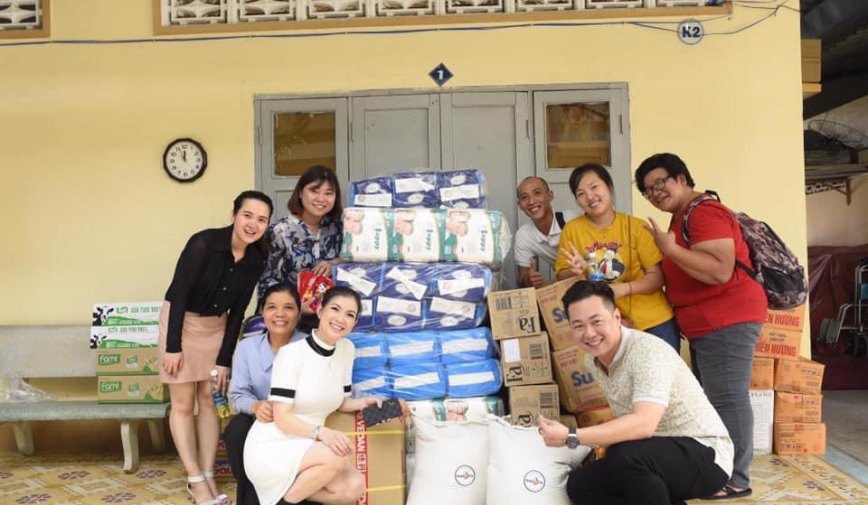 Phi công Đăng Nguyễn thiện nguyện chân tình chứ không đợi giàu mới cho đi