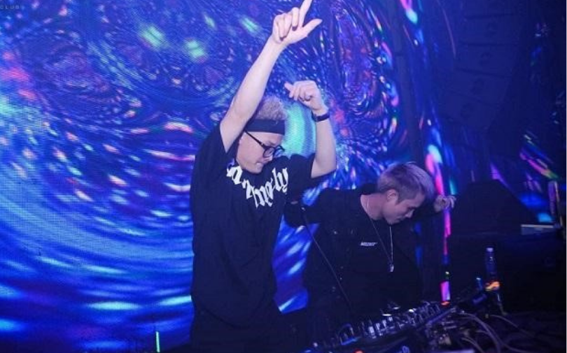 DJ Bình Hồ: “Khó khăn là động lực để tôi phấn đấu”