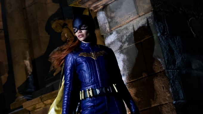 Đạo diễn sốc vì phim siêu anh hùng nữ “Batgirl” bị NSX 'khai tử' dù đã quay xong