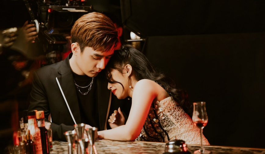 Chủ nhân loạt hit chục triệu view Nhật Phong comeback bằng câu chuyện tình của chính mình