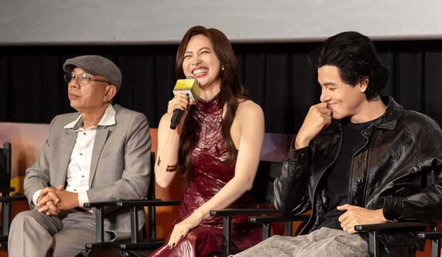 Phương Anh Đào nói gì khi bị hỏi về mối quan hệ với Tuấn Trần?