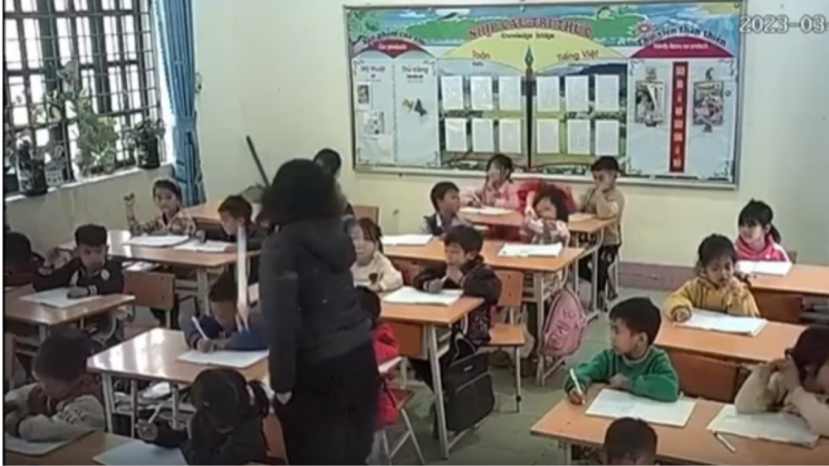 Cô giáo Lào Cai dùng thước cứng gõ liên tục vào đầu trẻ khiến dư luận bức xúc