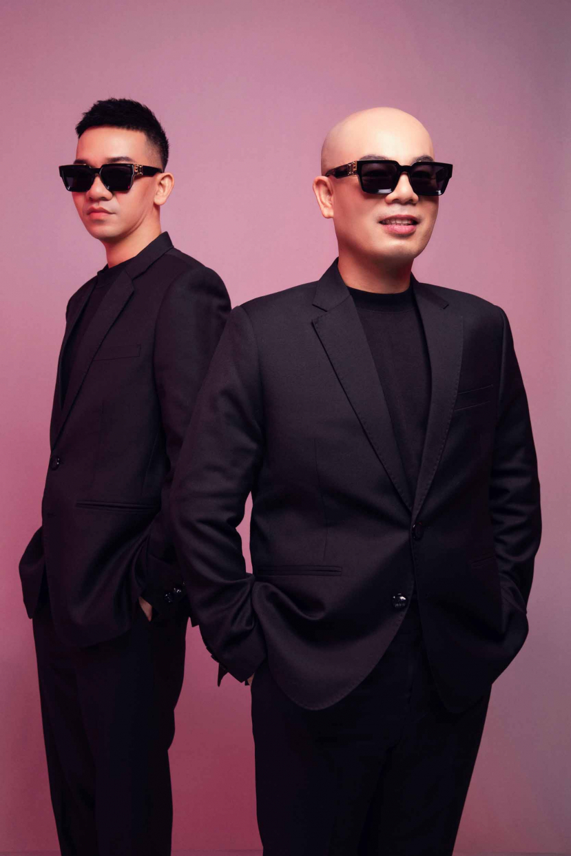 Gần đây nhất, hai nhân tố đình đám của làng nhạc và thời trang Việt hợp tác cùng nhau là trong show diễn Hừng Đông của bộ đôi VUNGOC&SON.