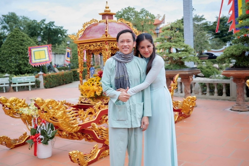 NSUT Hoài Linh và Nam Thư là đồng nghiệp thân thiết nhiều năm