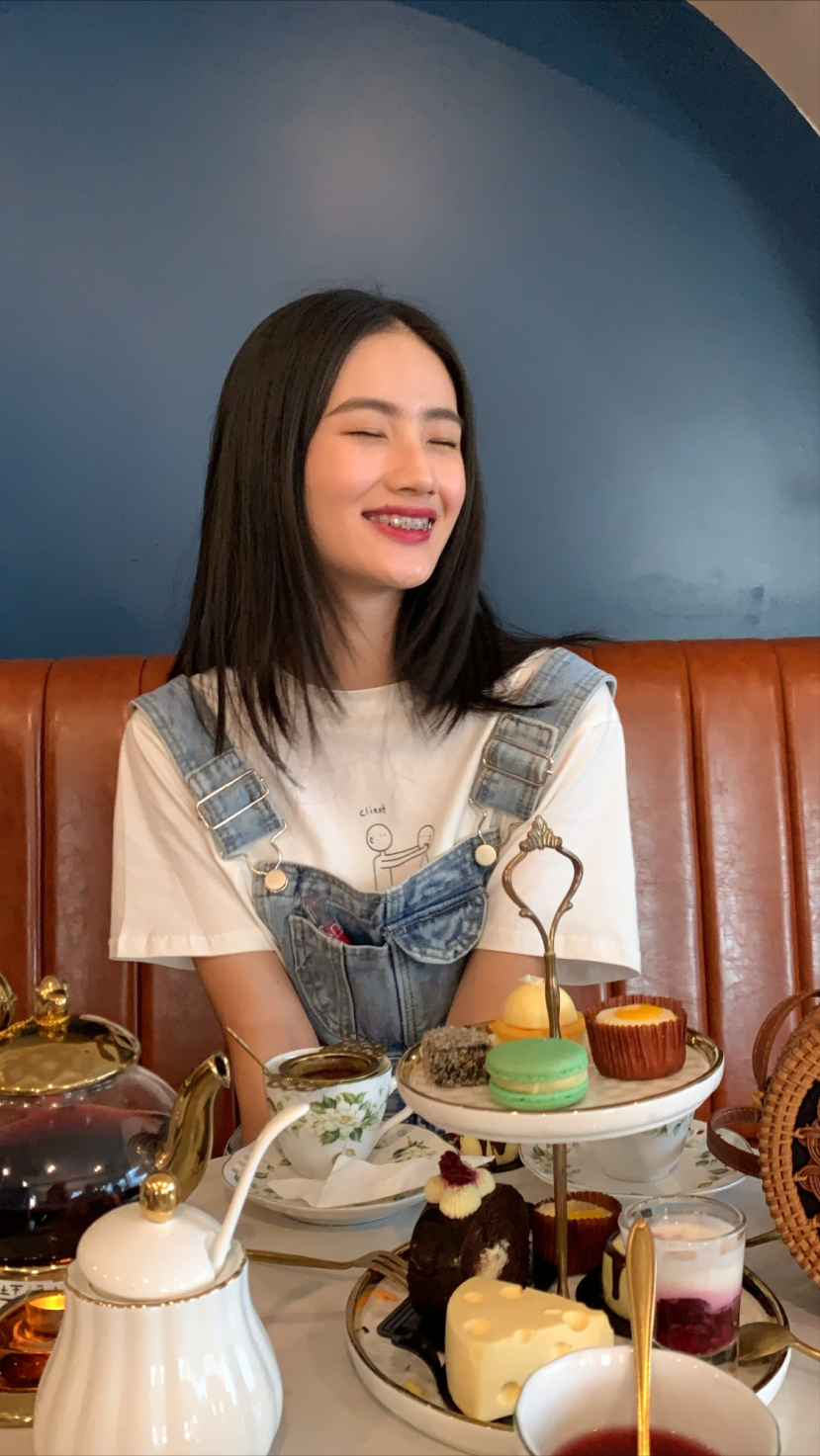Loạt ảnh thời học sinh của Hoa hậu Huỳnh Trần Ý Nhi gây thương nhớ, chứng minh sức mạnh của niềng răng - ảnh 6