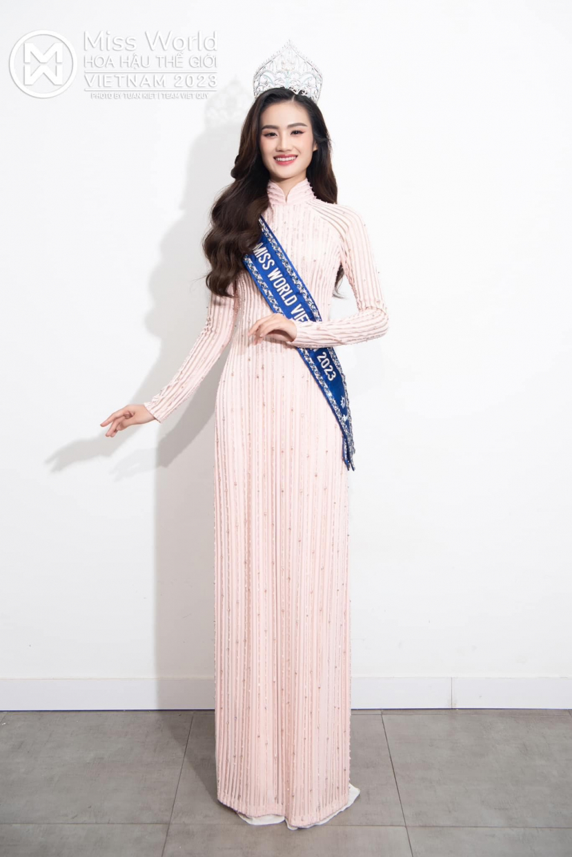 Sở Văn hóa Thể thao Bình Định làm việc với BTC Miss World Vietnam về đề nghị tước danh hiệu Hoa hậu Ý Nhi - ảnh 3