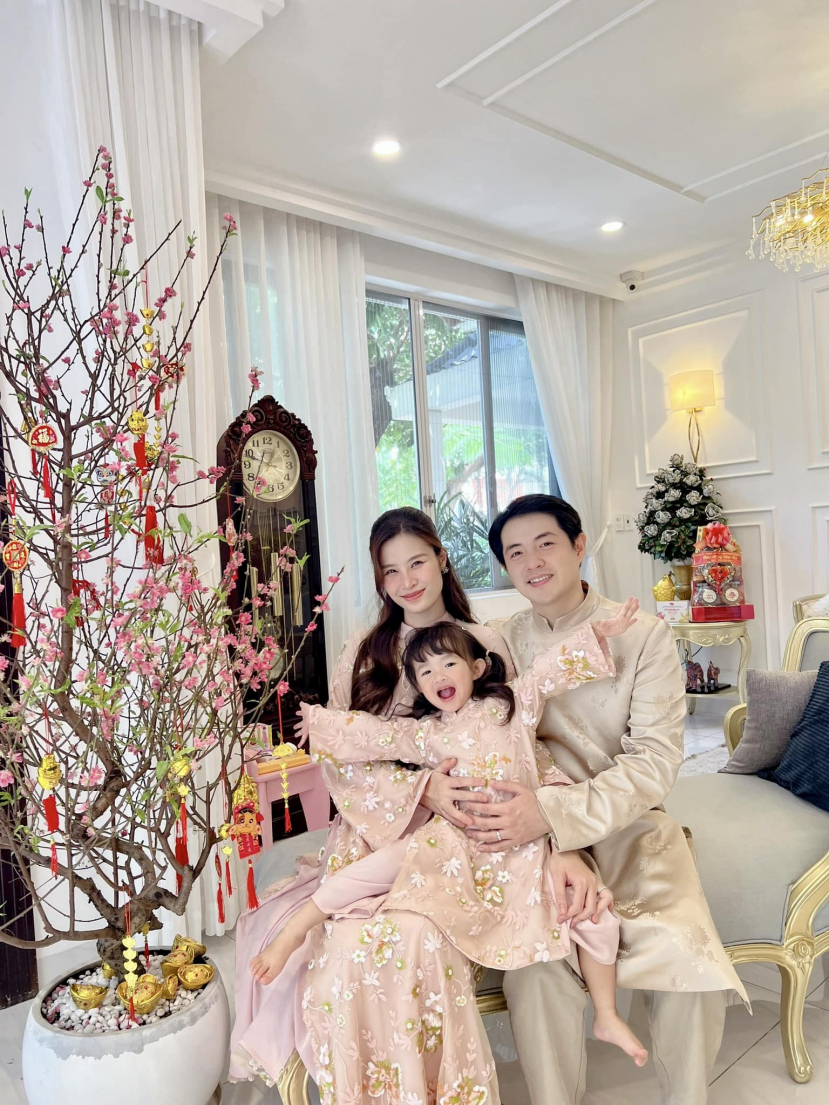 Đông Nhi và Ông Cao Thắng thông báo giới tính em bé thứ 2, háo hức chờ đón 'rồng con' chào đời - ảnh 4