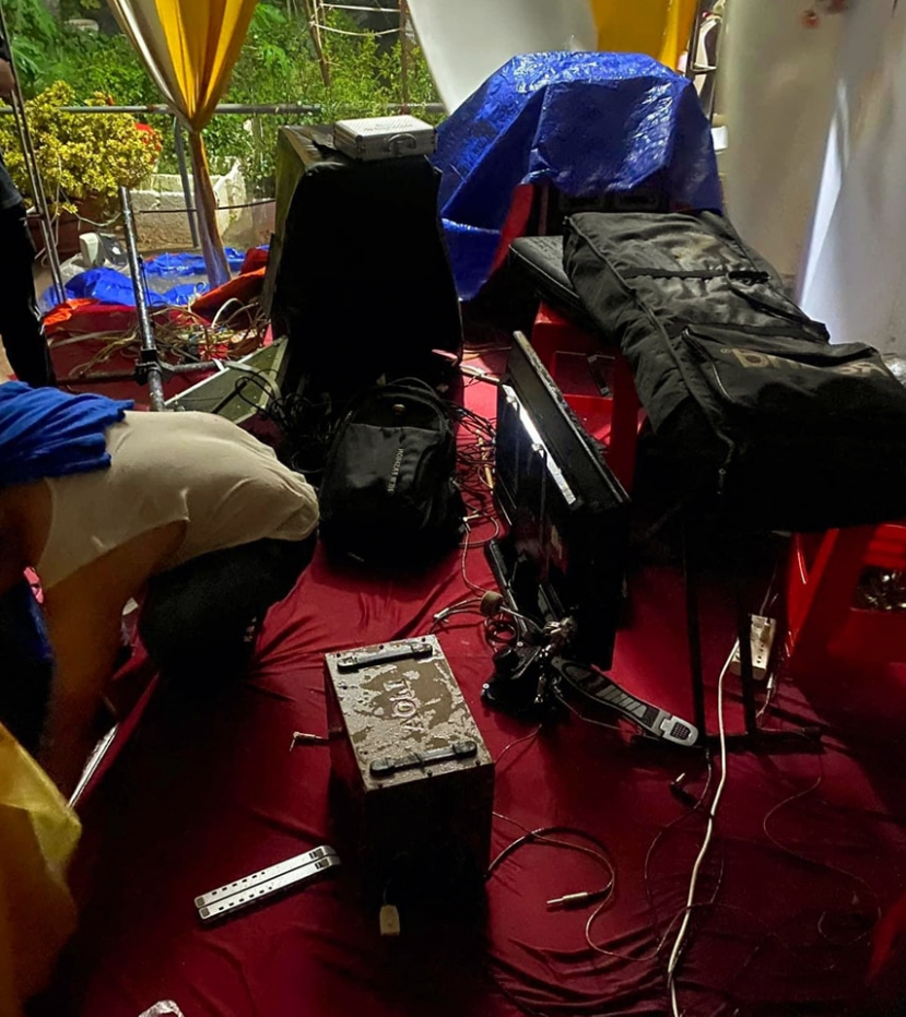 Choáng với cảnh đám cưới ở Đồng Nai sau trận gió lốc, khách đang ăn bỏ chạy tán loạn - ảnh 3
