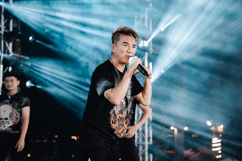 Đàm Vĩnh Hưng: “Hát 25 bài và nhảy múa là chuyện Hưng làm như cơm bữa” - ảnh 1