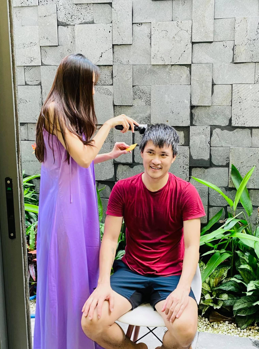 Kể từ sau nhiều thị phi, vợ chồng Thủy Tiên đã lựa chọn cuộc sống kín tiếng